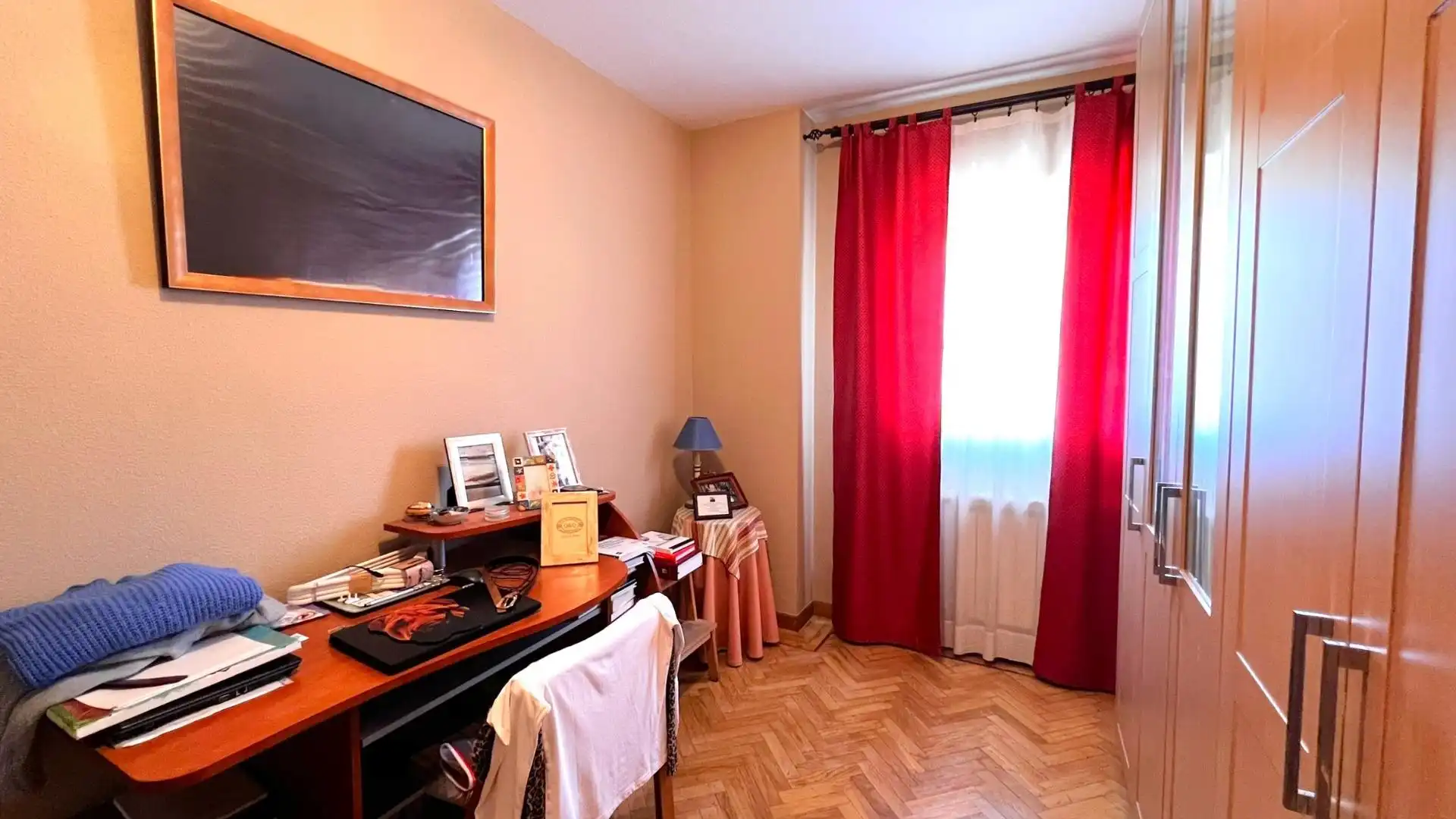 Habitación de Casa adosada en venta en Rivas-Vaciamadrid con Aire acondicionado, Calefacción y Jardín privado