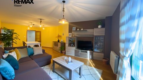 Foto 2 de Piso en venta en Lalín, Pontevedra