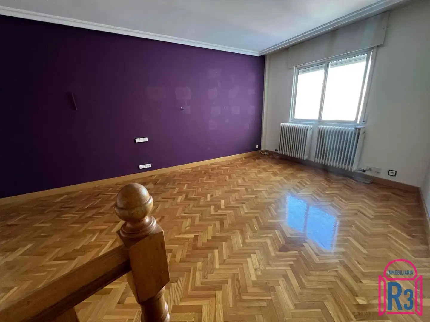 Dormitori de Pis en venda en León Capital  amb Calefacció i Traster