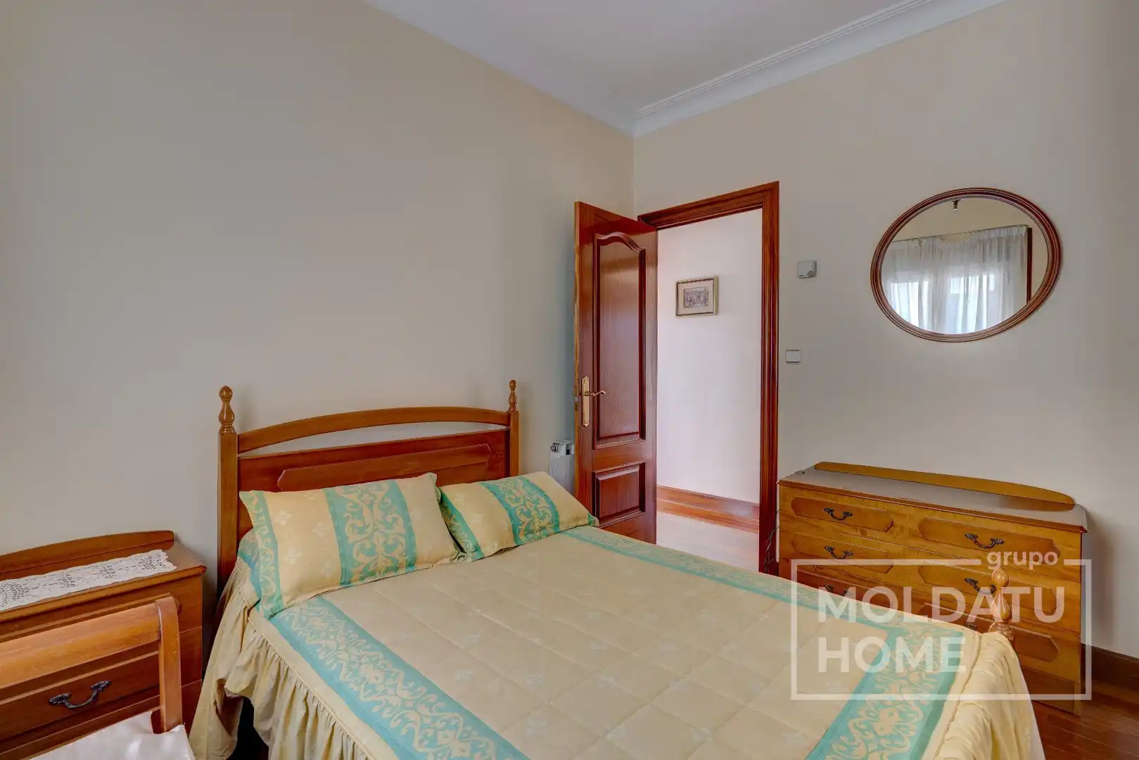 Habitación de Piso en venta en Irun  con Calefacción y Trastero