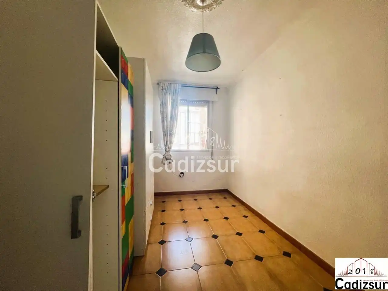 Habitación de Piso en venta en Cádiz con Terraza