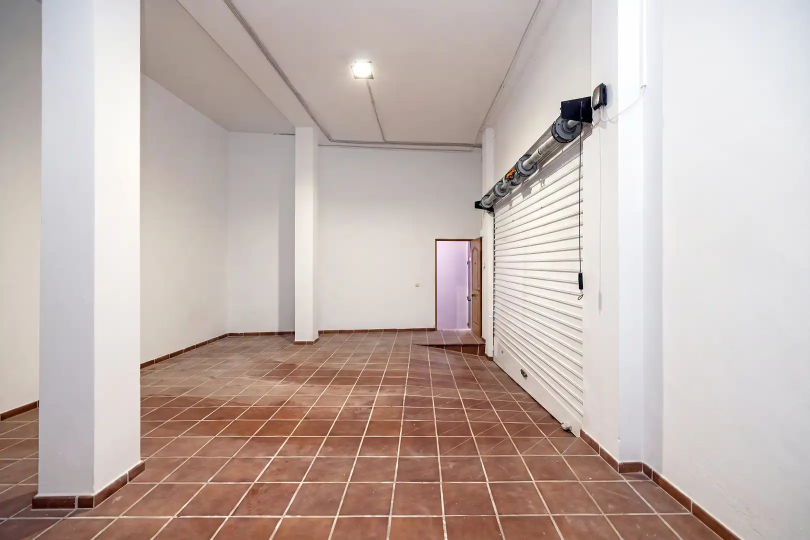 Detached house with pool for sale in Calle Lorenzo Valla, imagen 6