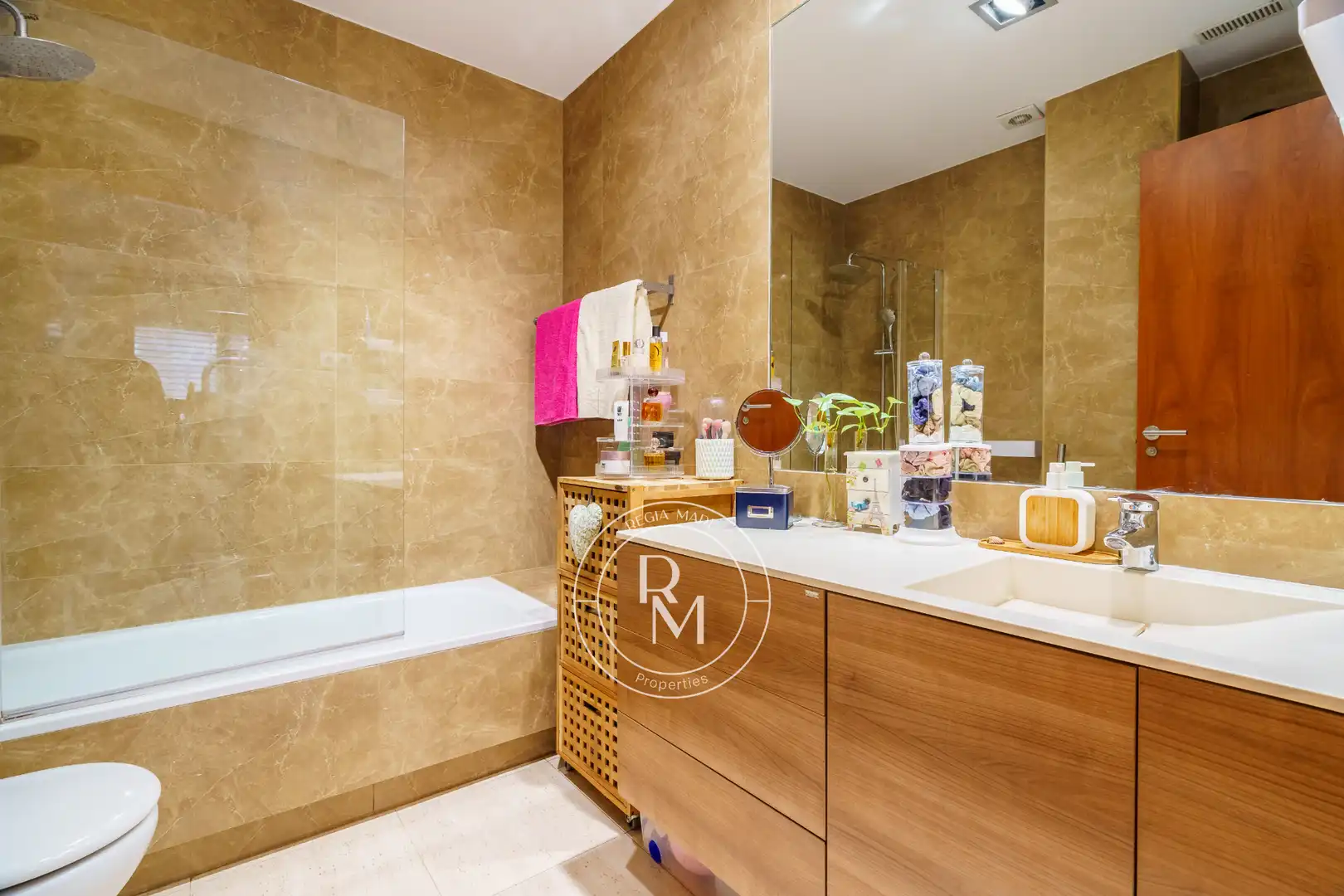Baño de Apartamento en venta en El Vendrell con Aire acondicionado, Calefacción y Terraza