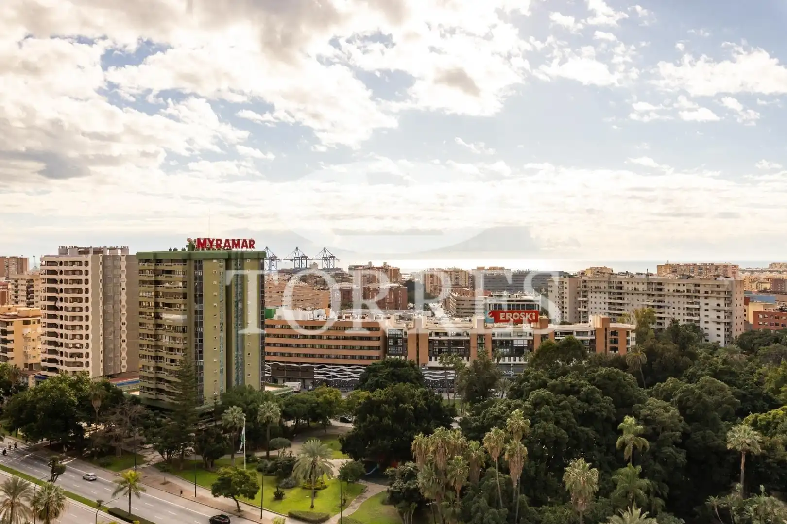 Piso con ascensor en venta en Avenida de Andalucía, imagen 6