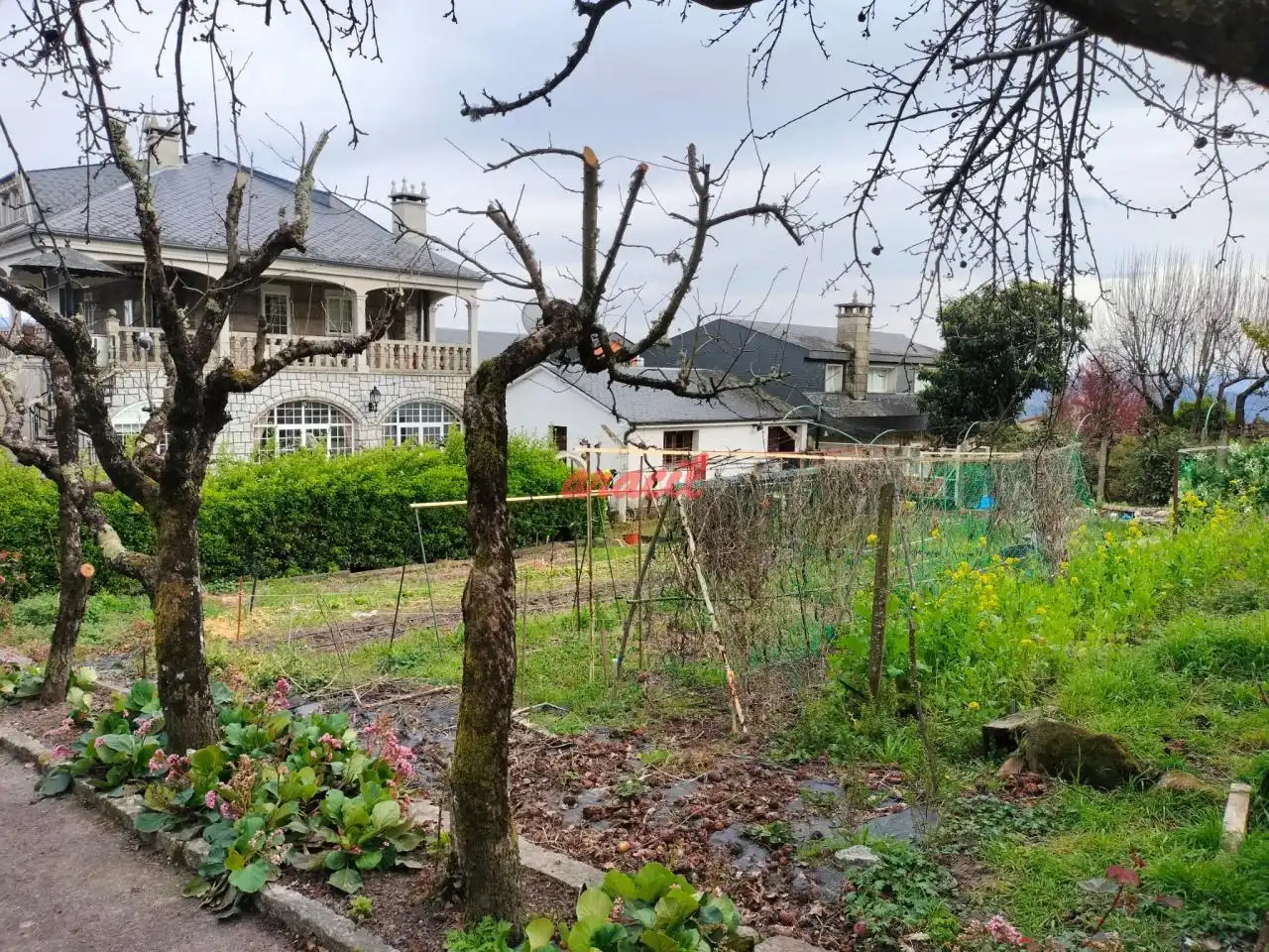 Casa o chalet en venta en Ourense Capital  con Calefacción, Jardín privado y Terraza