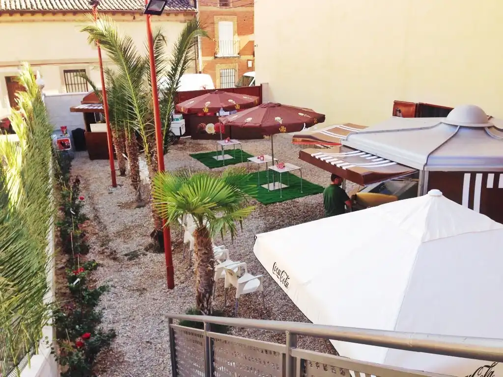 Terrasse von Gebäude zur Miete in Yunquera de Henares