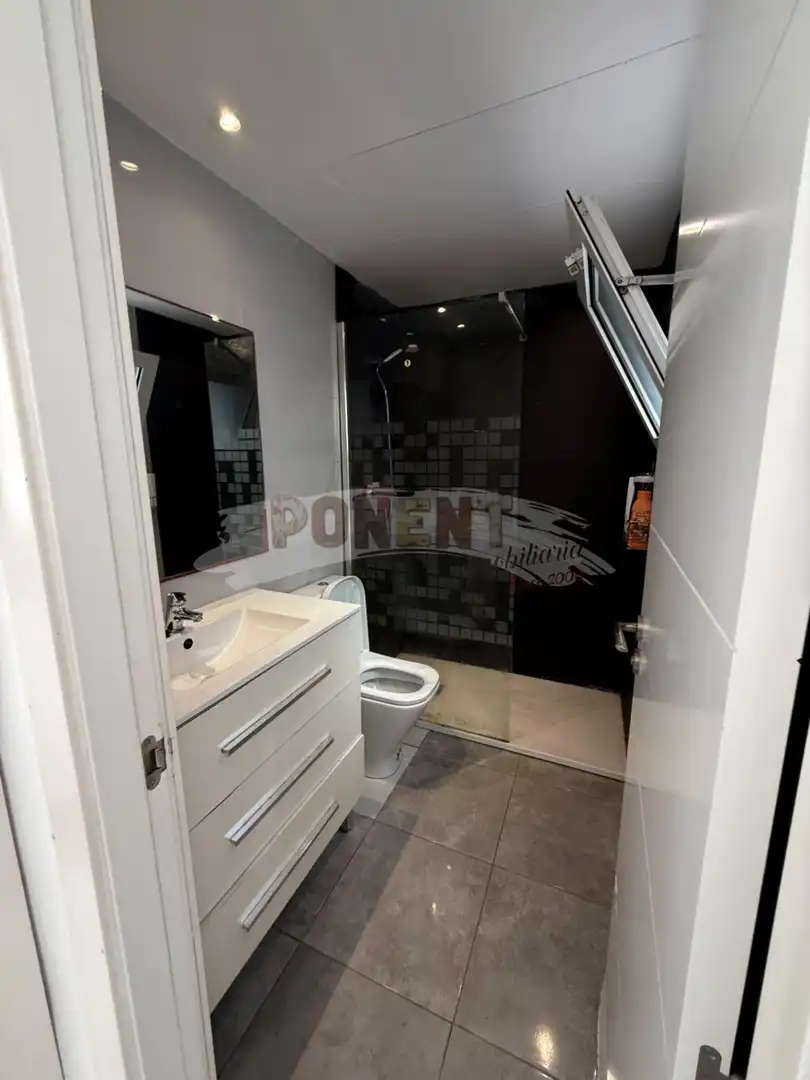 Baño de Apartamento en venta en Eivissa con Aire acondicionado y Balcón