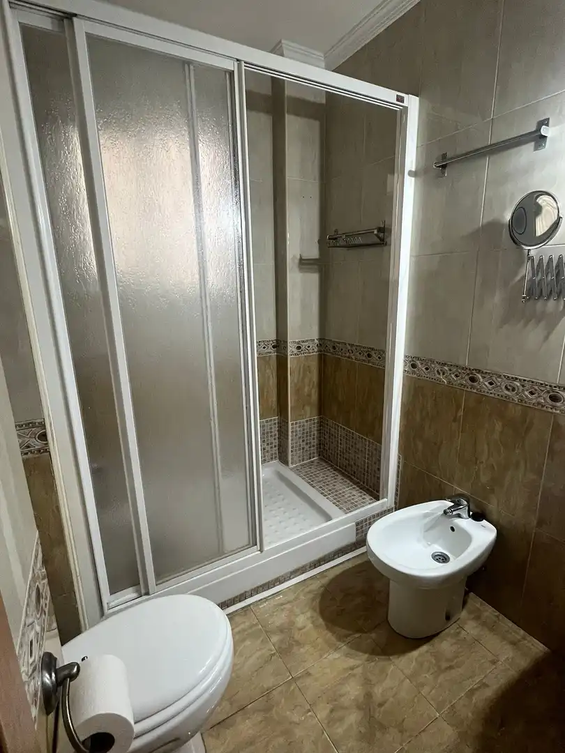 Baño de Piso en venta en Vélez-Málaga con Aire acondicionado y Terraza