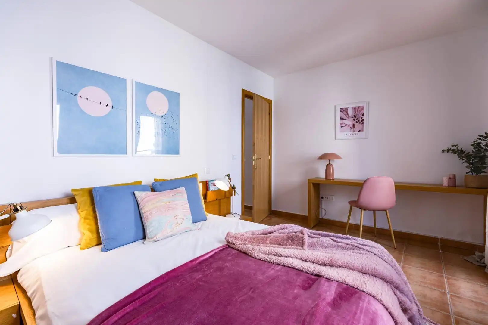 Schlafzimmer von Wohnung zum Verkauf in Sabiñánigo mit Heizung, Terrasse und Möbliert