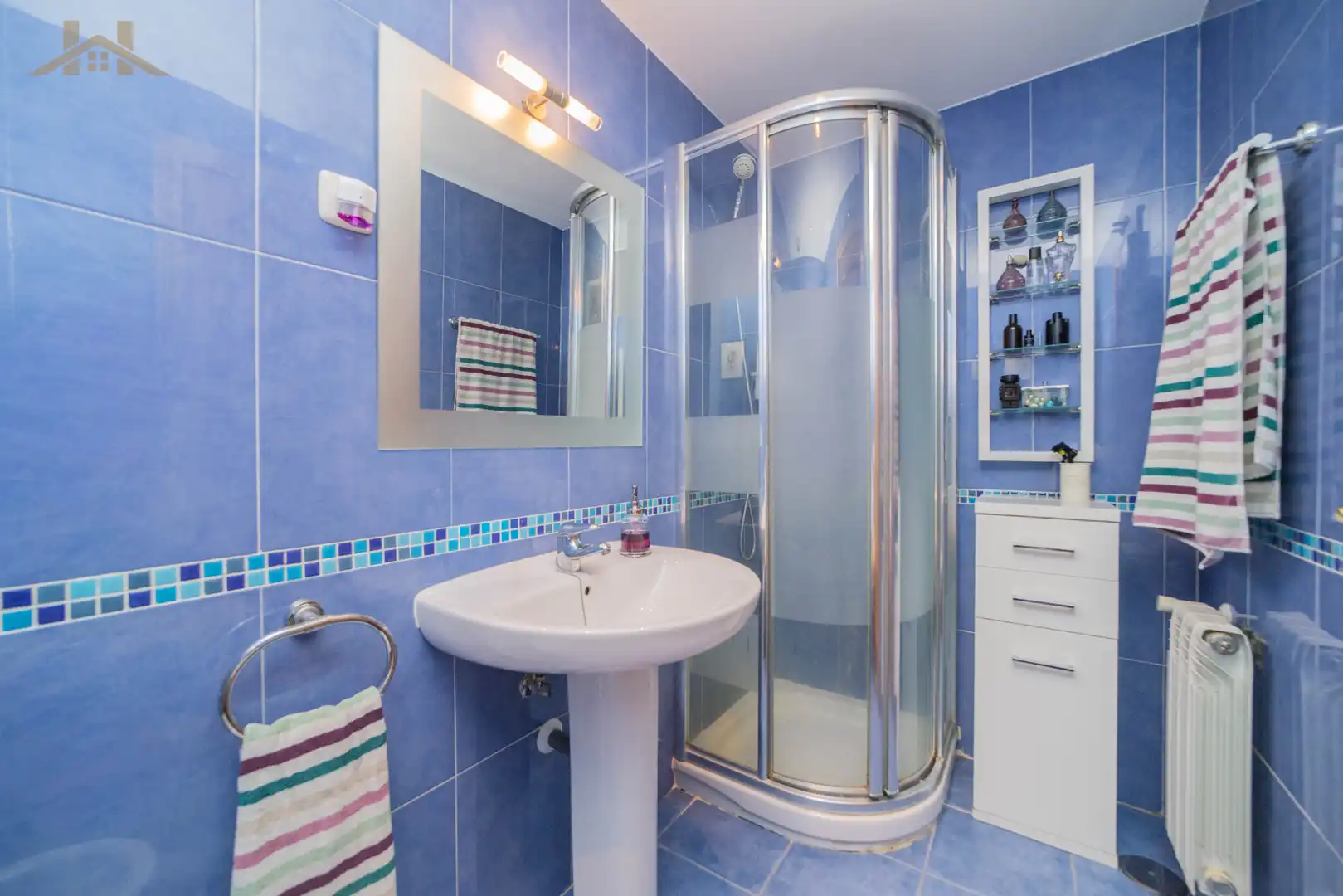Baño de Piso en venta en Parla con Aire acondicionado, Calefacción y Trastero
