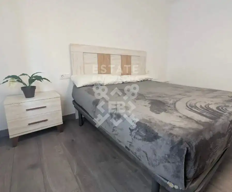 Dormitori de Pis en venda en Blanes amb Terrassa i Moblat