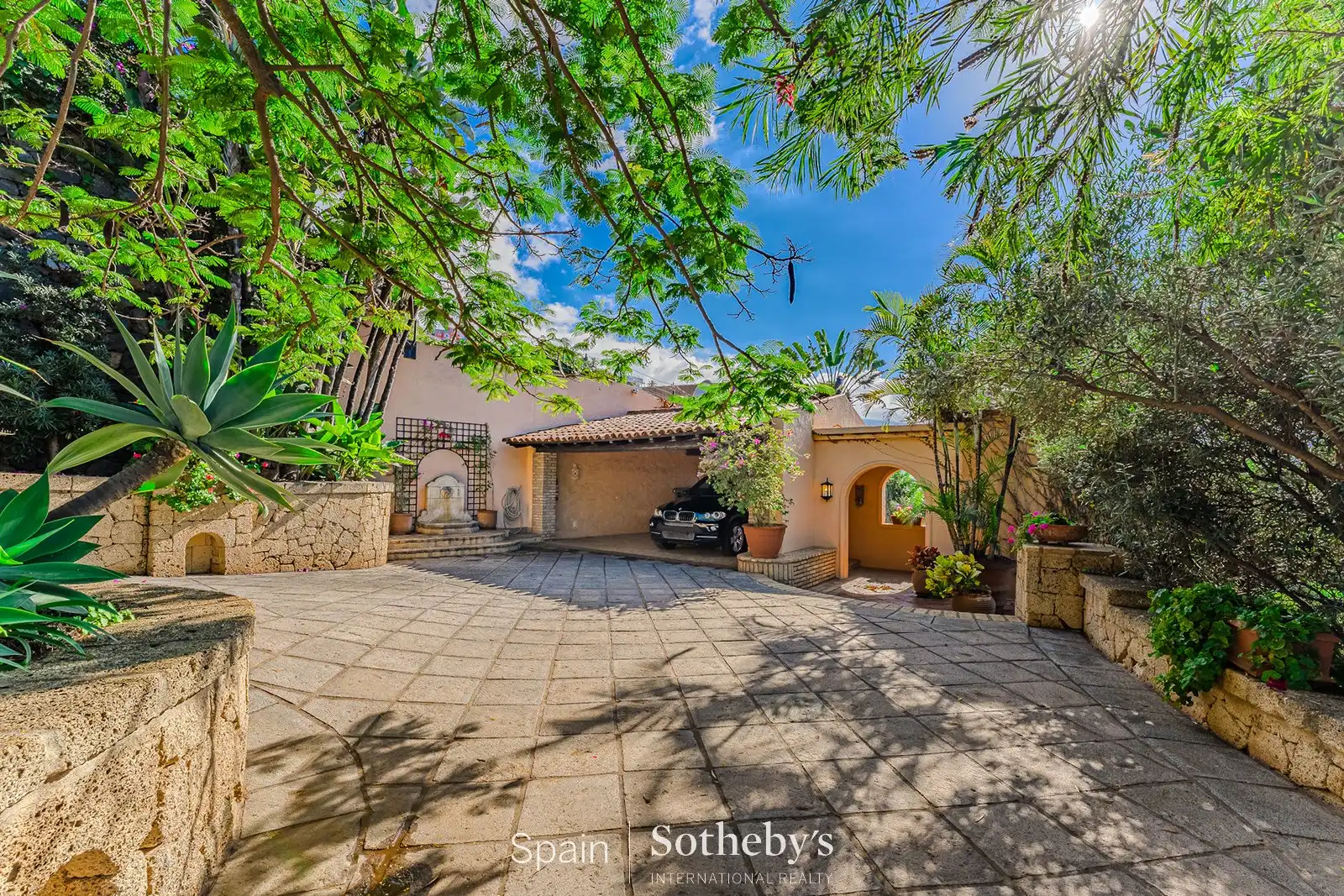 Exterior view of Houses for sale in La Orotava  with Air Conditioner, Heating and Private garden