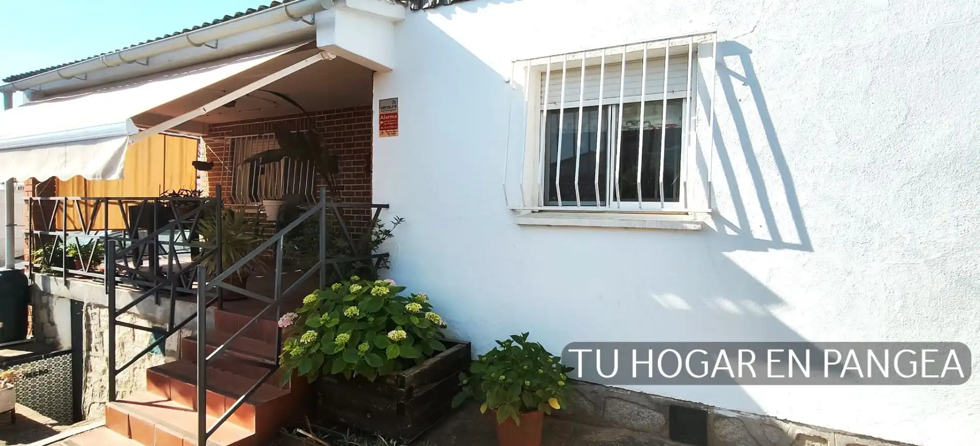 Vista exterior de Casa o chalet en venta en Casarrubios del Monte con Calefacción, Jardín privado y Terraza