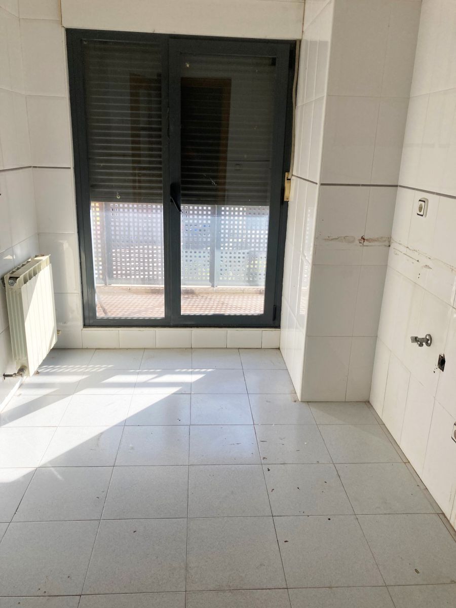 Pis en venda en Venta de Baños amb Terrassa