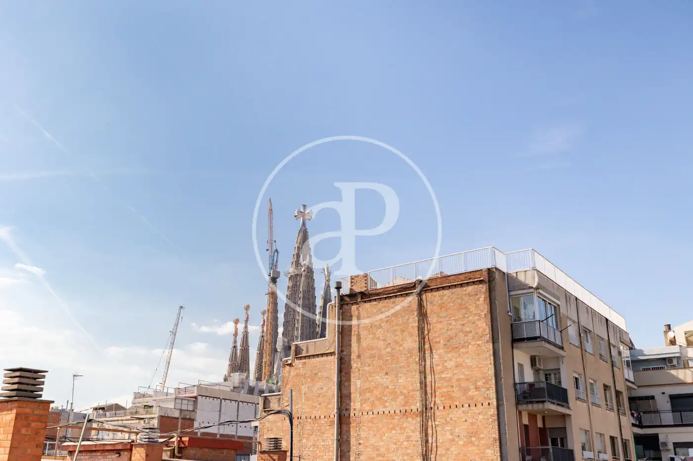 Vista exterior de Piso en venta en Eixample