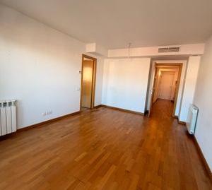 Foto 5 de Pis en venda a Avenida Meridiana, Ciutat Meridiana,  Barcelona Capital