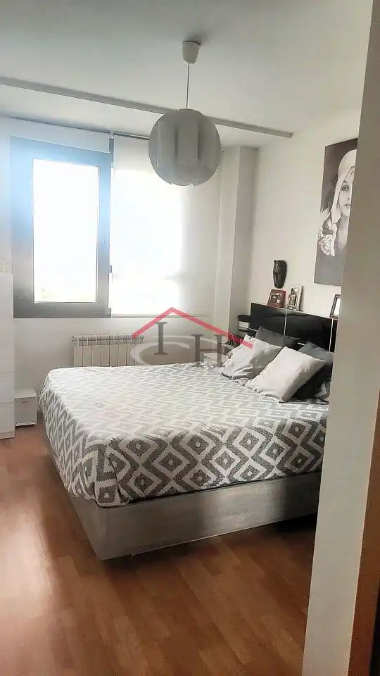 Bedroom of Flat for sale in Garrafe de Torío  with Heating, Parquet flooring and Storage room