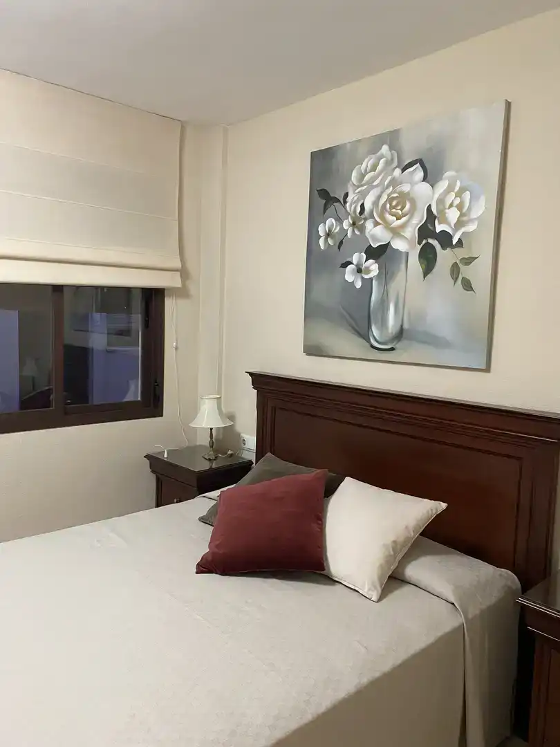 Schlafzimmer von Wohnung zur Miete in Centro
