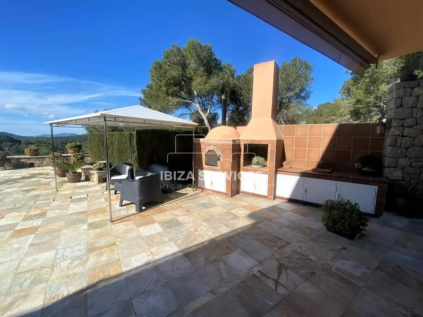 Chalet con piscina en venta en Roca Llisa, imagen 3