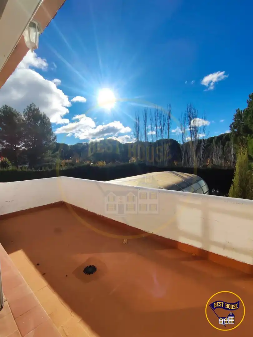 Exterior view of Houses for sale in Cuenca  with Heating, Private garden and Terrace