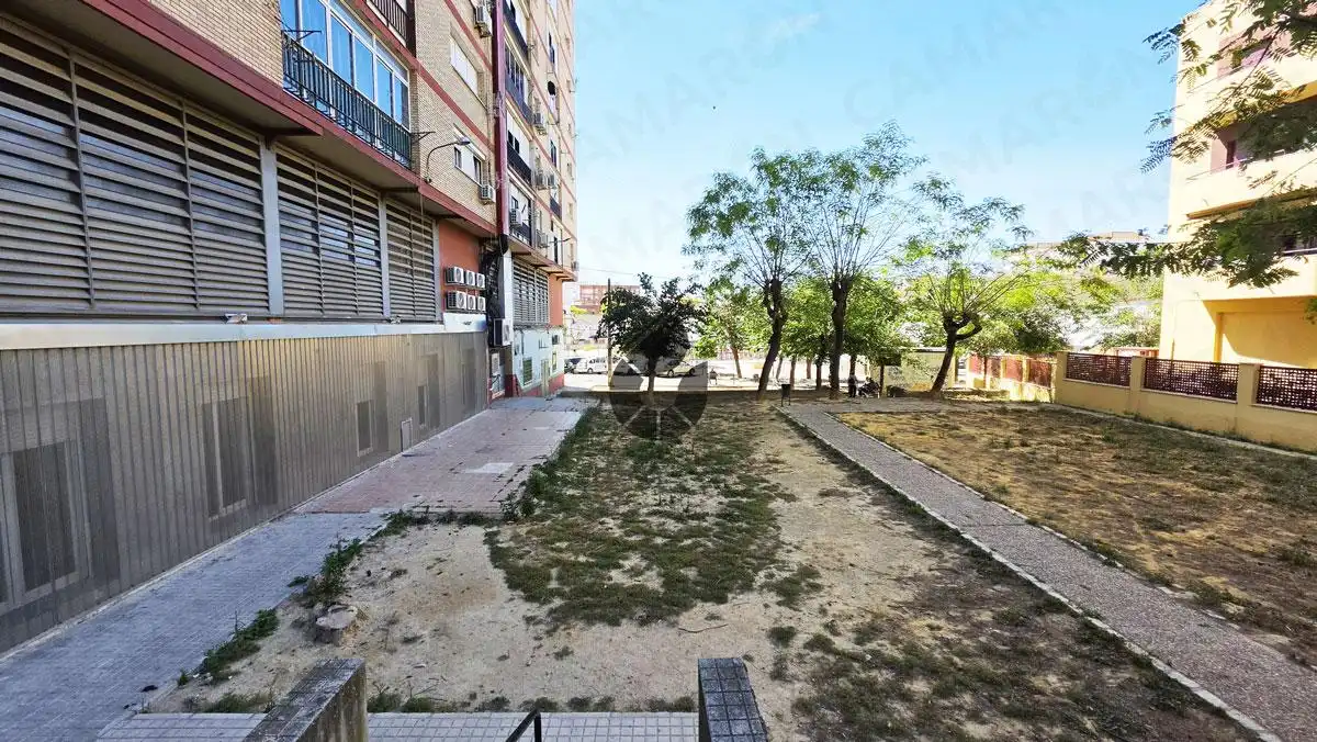 Local comercial en venda a Barrio Alto, imagen 5