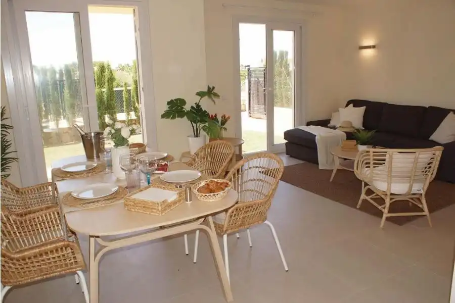 Comedor de Casa adosada en venta en Campos con Aire acondicionado, Calefacción y Jardín privado