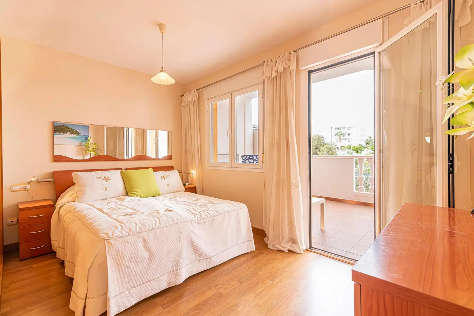 Habitación de Piso de alquiler en Arona con Terraza, Amueblado y Piscina comunitaria