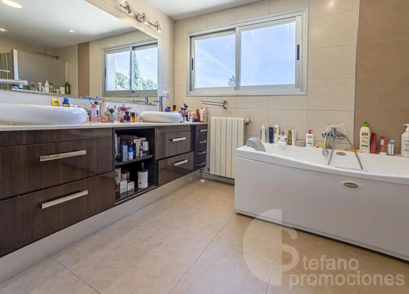 Baño de Casa o chalet de alquiler en Málaga con Aire acondicionado, Calefacción y Jardín privado