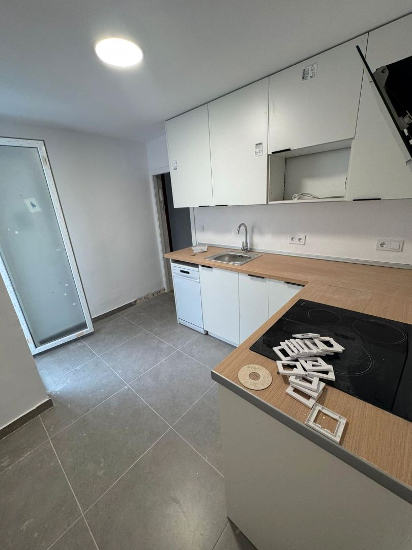 Flat to rent in Carrer Ferrocarril d'Alcoi, Centro Histórico