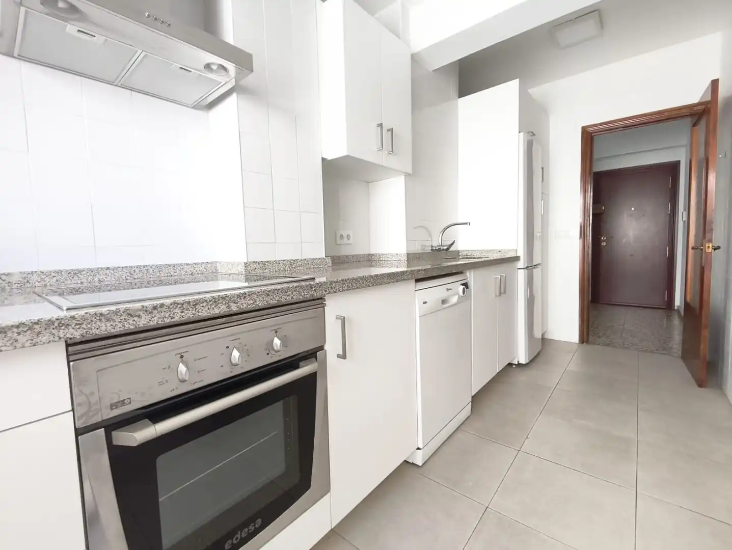 Piso con balcón en venta en Maria Auxiliadora - Barriada de Llera, imagen 16