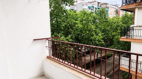 Foto 3 de Piso en venta en Avenida Don Bosco, Barrio de Zaidín, Granada Capital