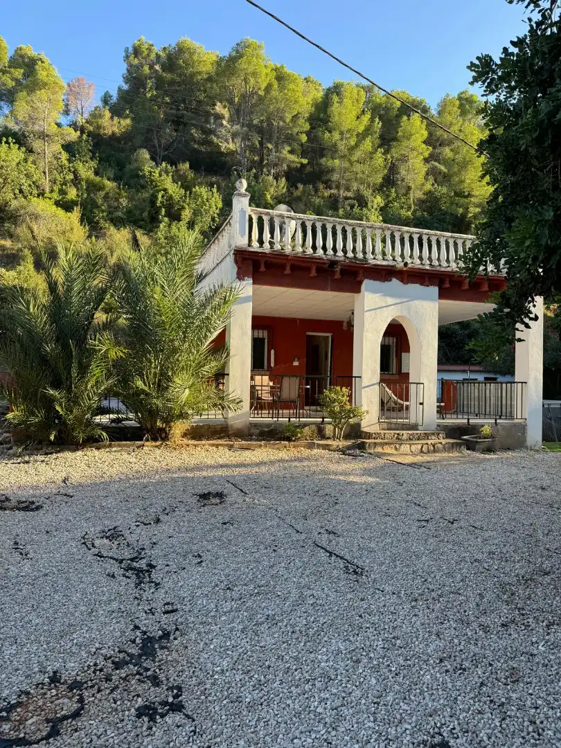 Vista exterior de Casa o chalet en venta en Vilallonga / Villalonga con Aire acondicionado, Jardín privado y Terraza