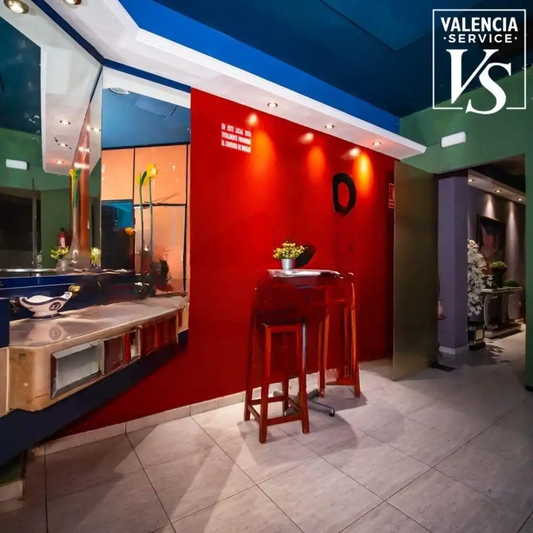 Local en venta en Valencia con Aire acondicionado y Amueblado