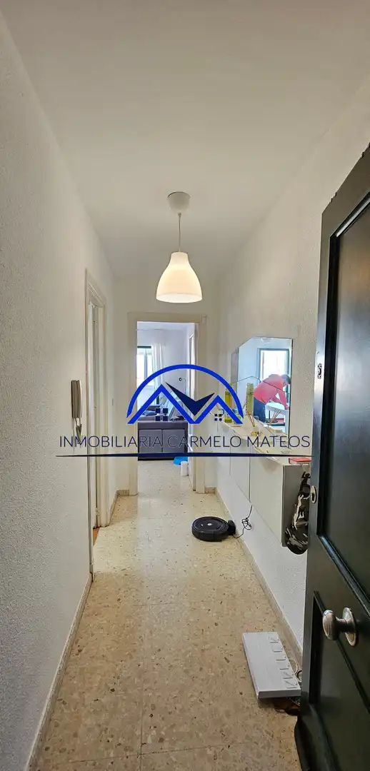 Wohnung zur Miete in V Centenario - Piletas - Capuchinos