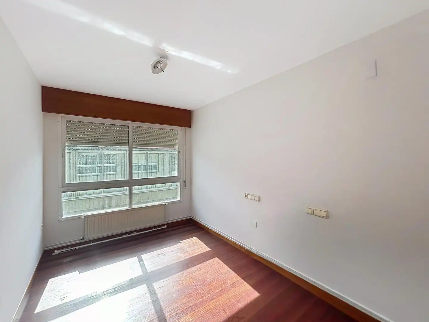 Schlafzimmer von Wohnung zum Verkauf in Padrón