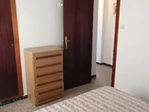 Habitación de Piso en venta en Tavernes de la Valldigna, Valencia