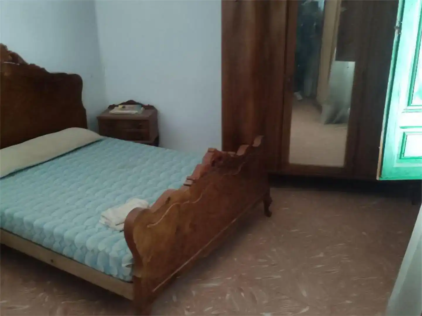 Habitación de Casa adosada en venta en Villatoya con Amueblado y Balcón