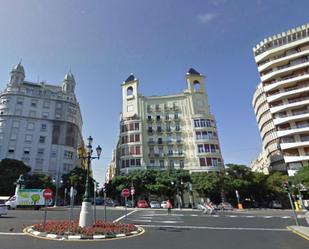 Exterior view of Premises for sale in  Valencia Capital  with Air Conditioner