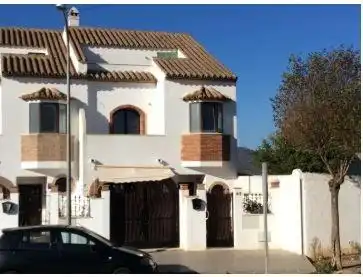 Chalet con jardín en venta en Sierra de Yeguas
