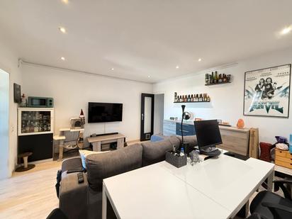 Living room of Flat for sale in  Barcelona Capital  with Air Conditioner