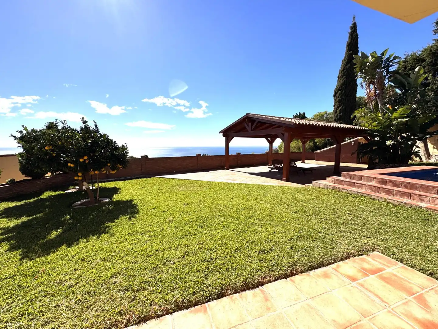 Garden of Houses for sale in Benalmádena  with Air Conditioner, Heating and Private garden