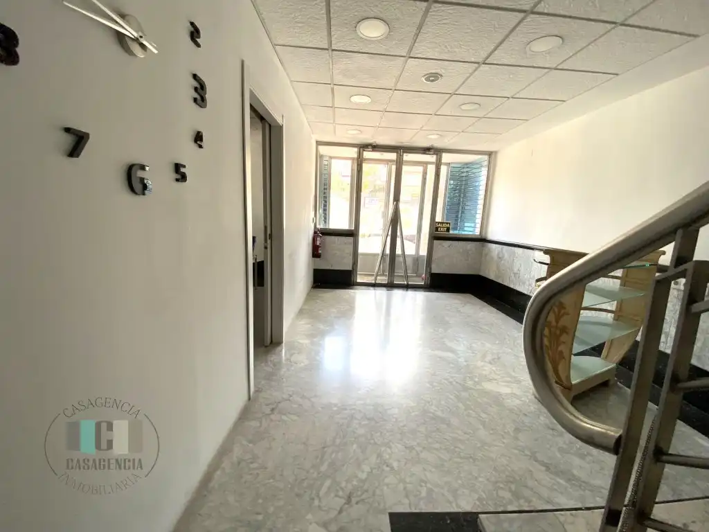 Local comercial de lloguer a Avenida Mar, imagen 3