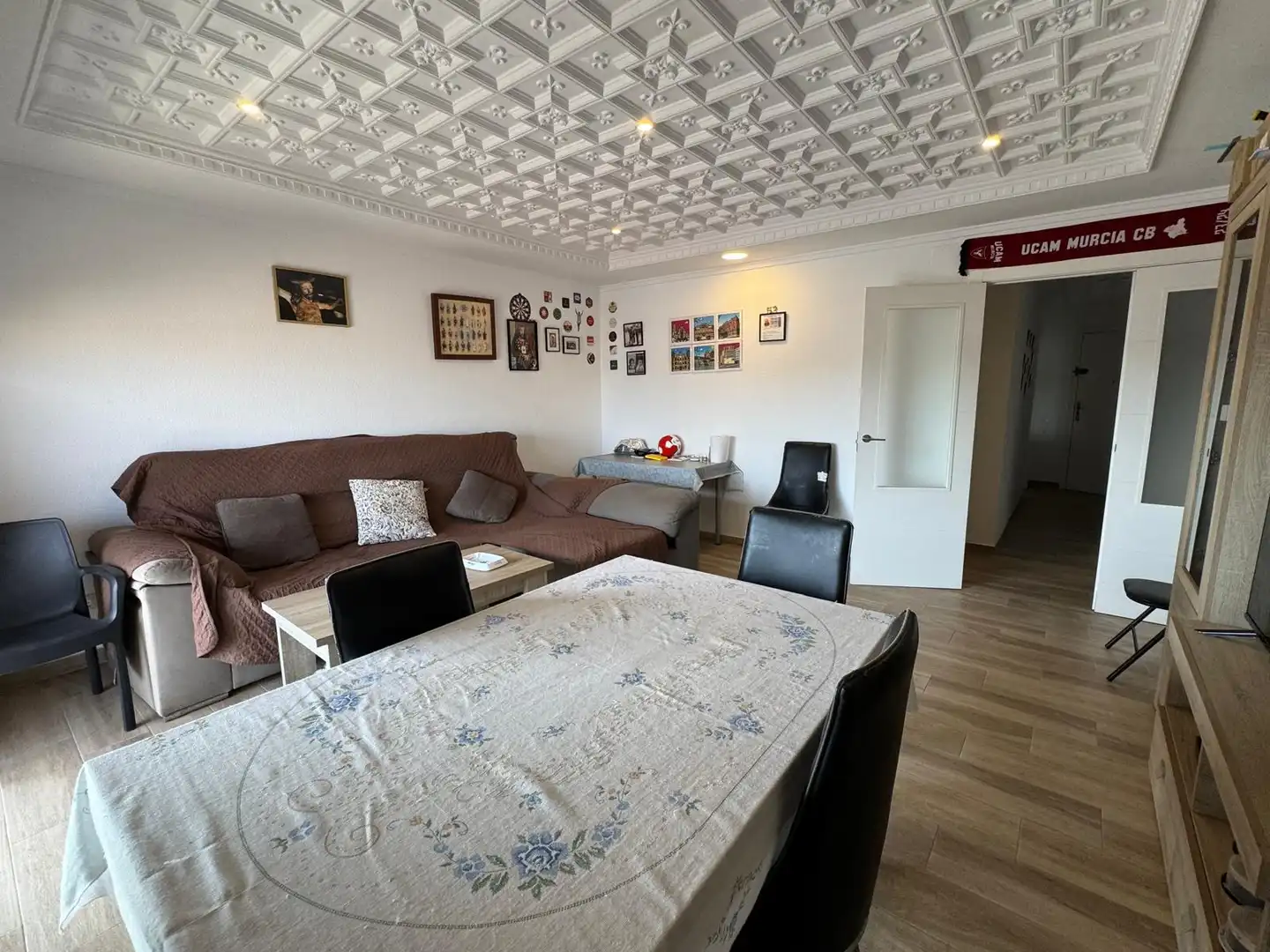 Sala d'estar de Pis en venda en Torrevieja amb Aire condicionat, Jardí privat i Piscina