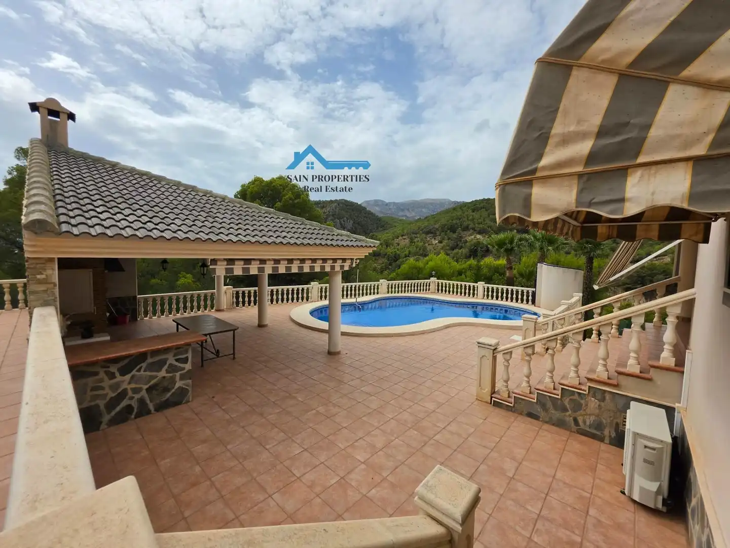 Villa mit Terrasse zum Verkauf in Callosa d'en Sarrià, imagen 2