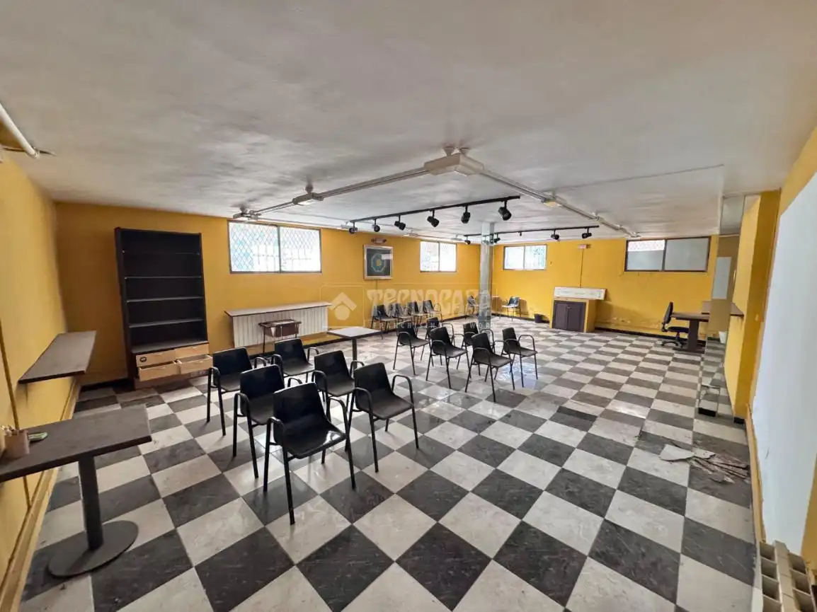 Casa adosada en venta en Yepes con Calefacción