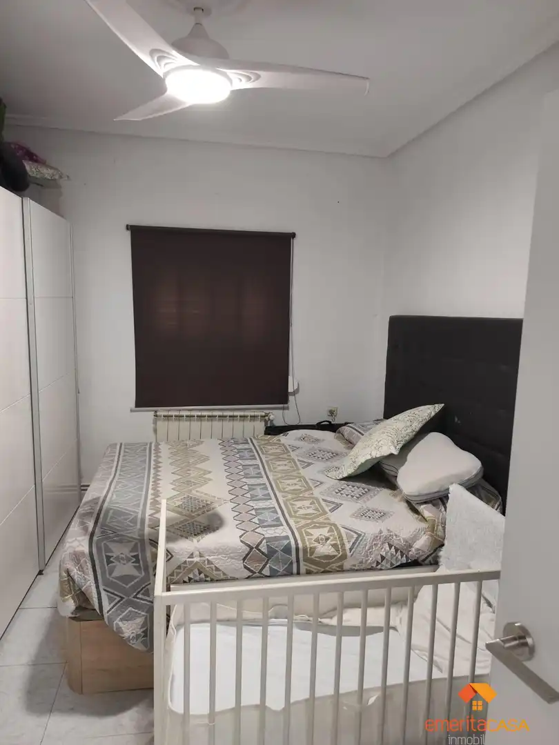 Habitación de Apartamento en venta en Cáceres