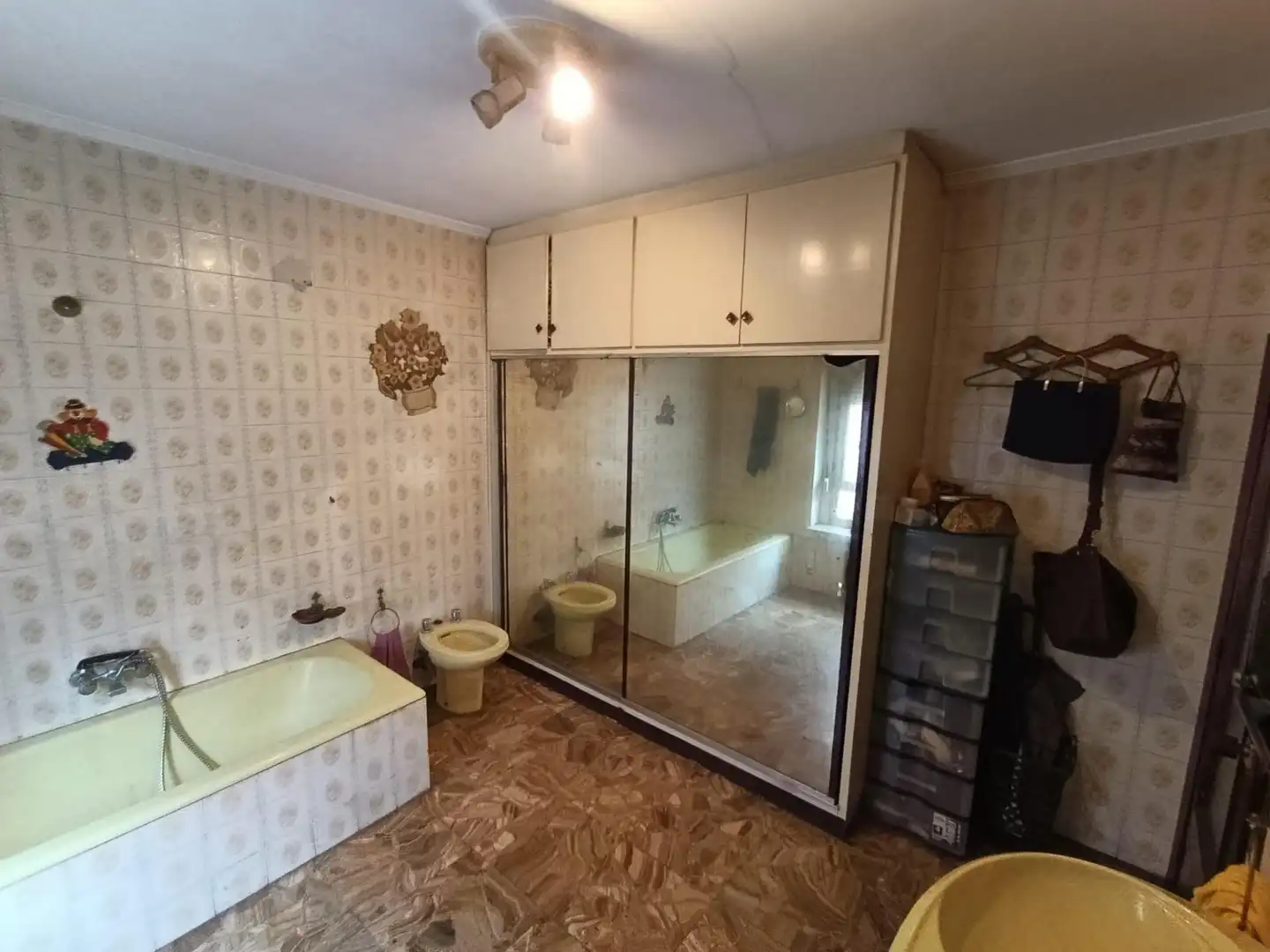 Badezimmer von Wohnung zum Verkauf in Langreo mit Heizung und Terrasse