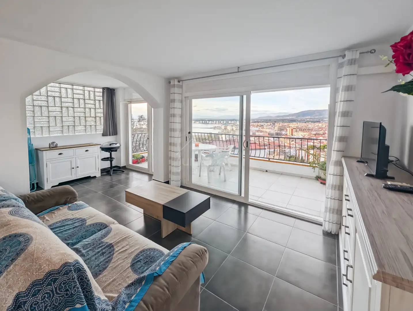 Dormitori de Planta baixa en venda en Roses amb Aire condicionat, Calefacció i Terrassa