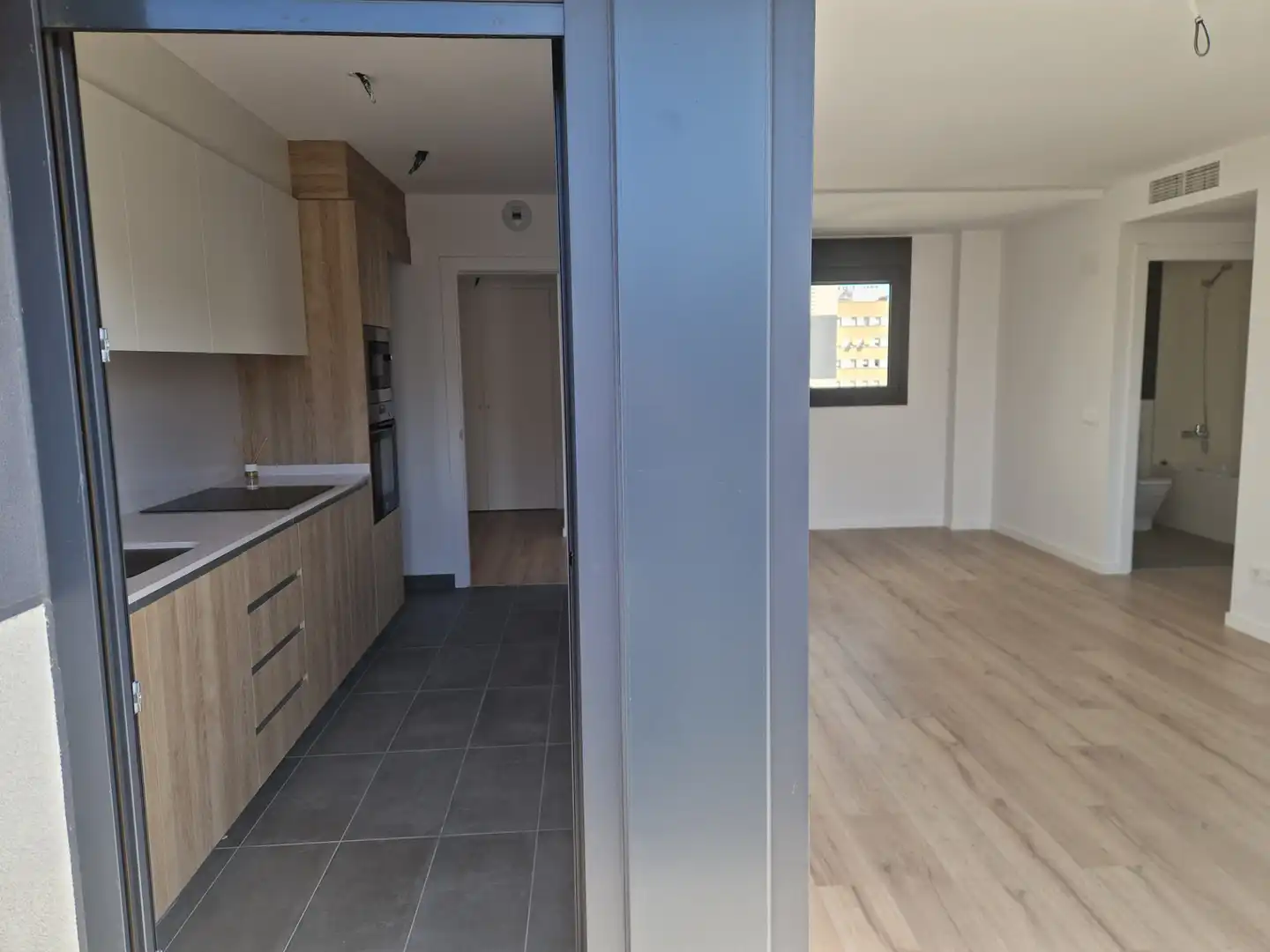 Flat for rent in Barberà del Vallès  with Air Conditioner, Heating and Terrace