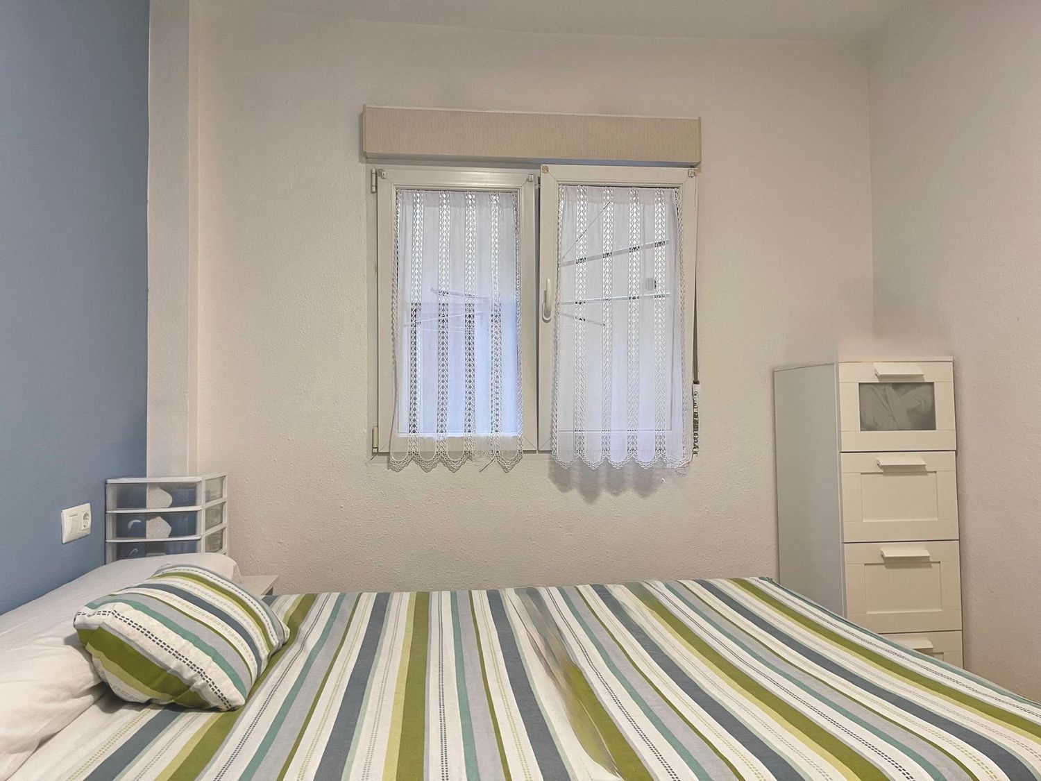 Dormitori de Pis en venda en Gijón  amb Calefacció i Piscina